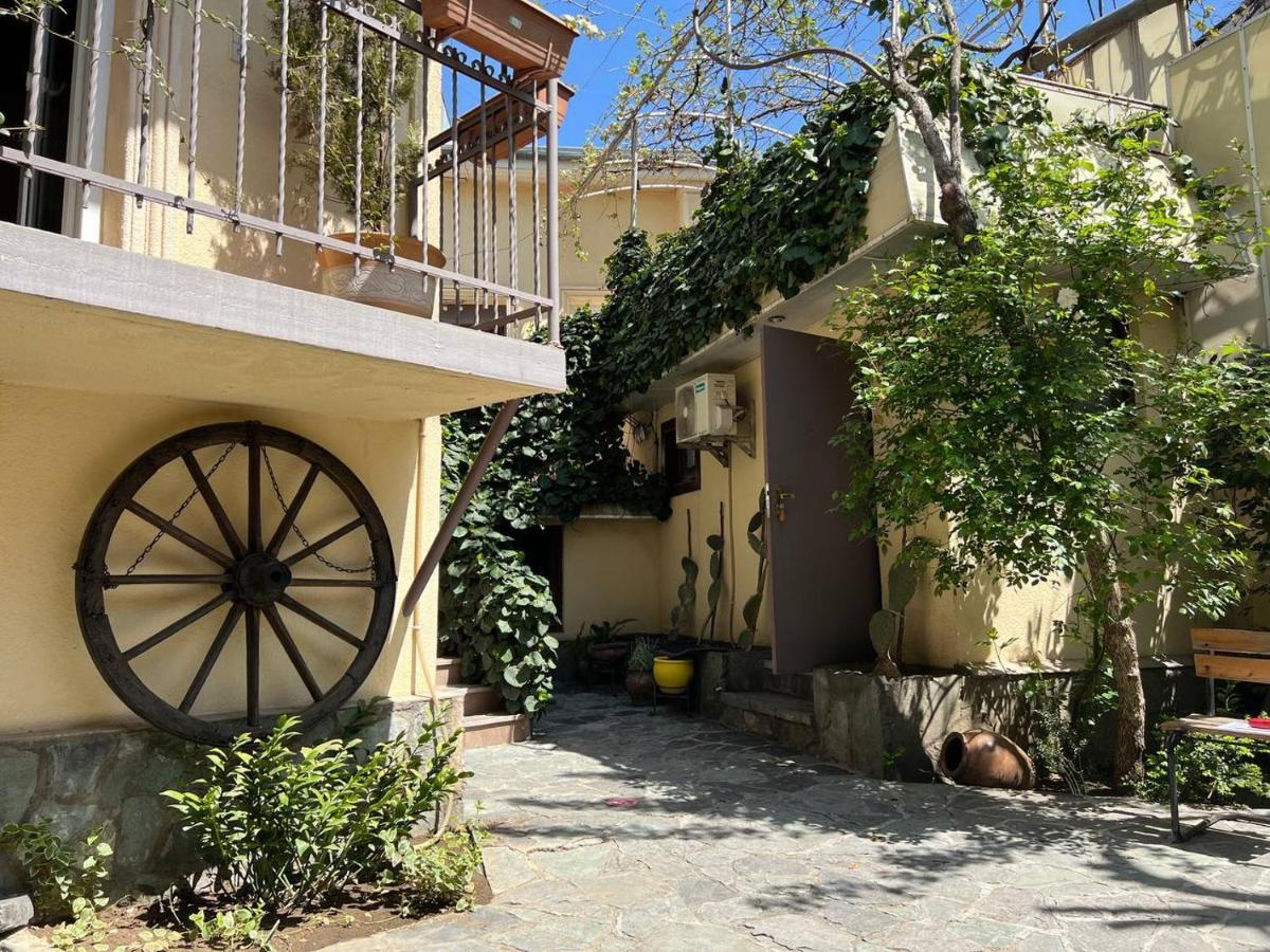 Georgian House Hotel Tbilisi Eksteriør billede