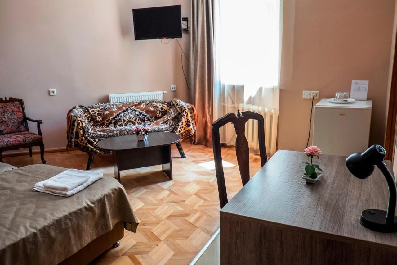 Georgian House Hotel Tbilisi Eksteriør billede